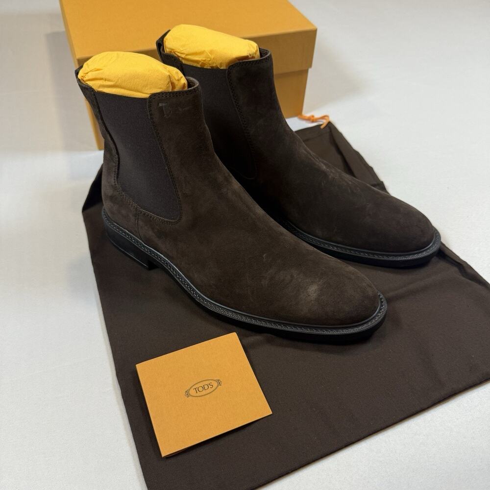Tod’s SUEDE CHELSEA BOOTS Size 7.5UK/9US Brand New In Box MSRP $1,095